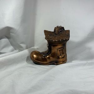 ☺️VINTAGE COLD LADY IN A SHOE COPPER BANK☺️